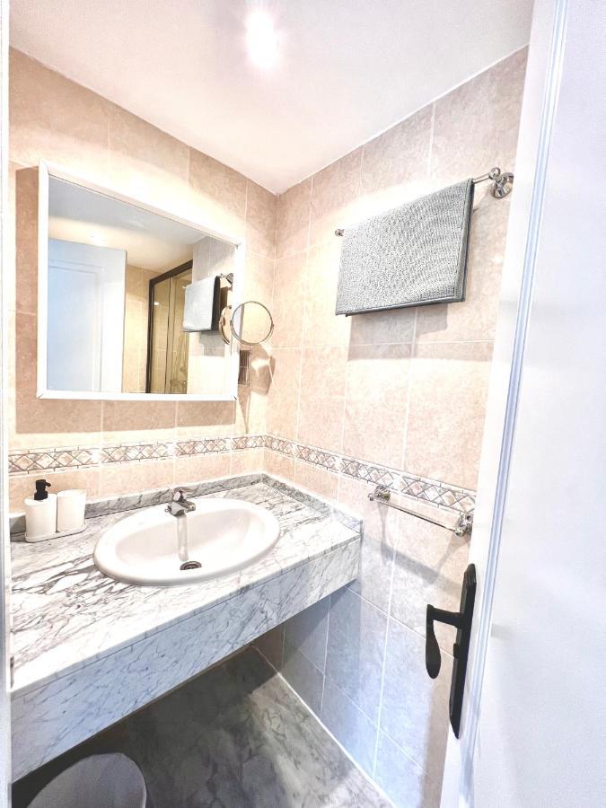 Apartament Albatros In Puerto Banus 150 Meters From The *